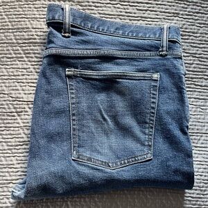 Gap men’s jeans, straight fit, 40w x 32l